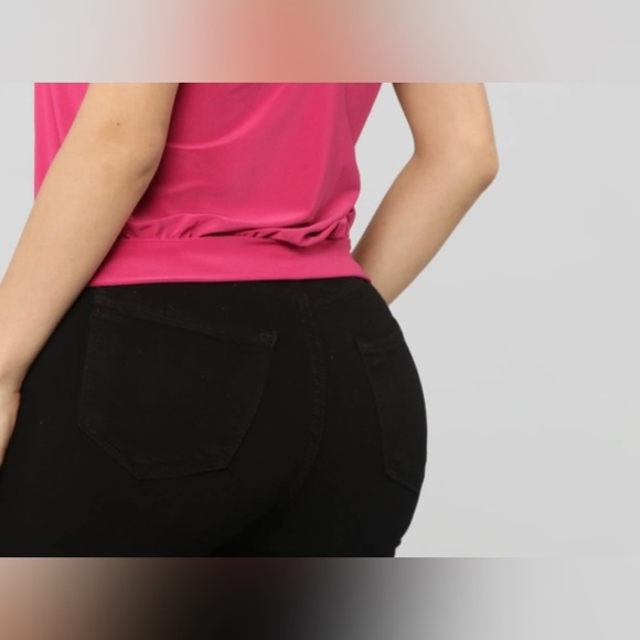 Sexy Fashion Nova Top​ - Picture 2 of 4